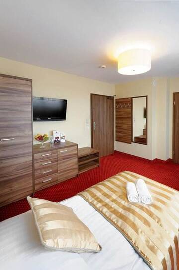 Фото номера Одноместный номер Отель Hotel Czardasz г. Luzino 3